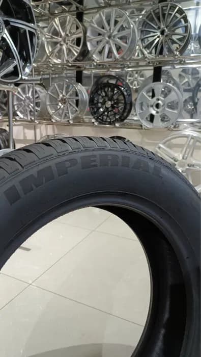 Imperial Ballon 235/55/60R18