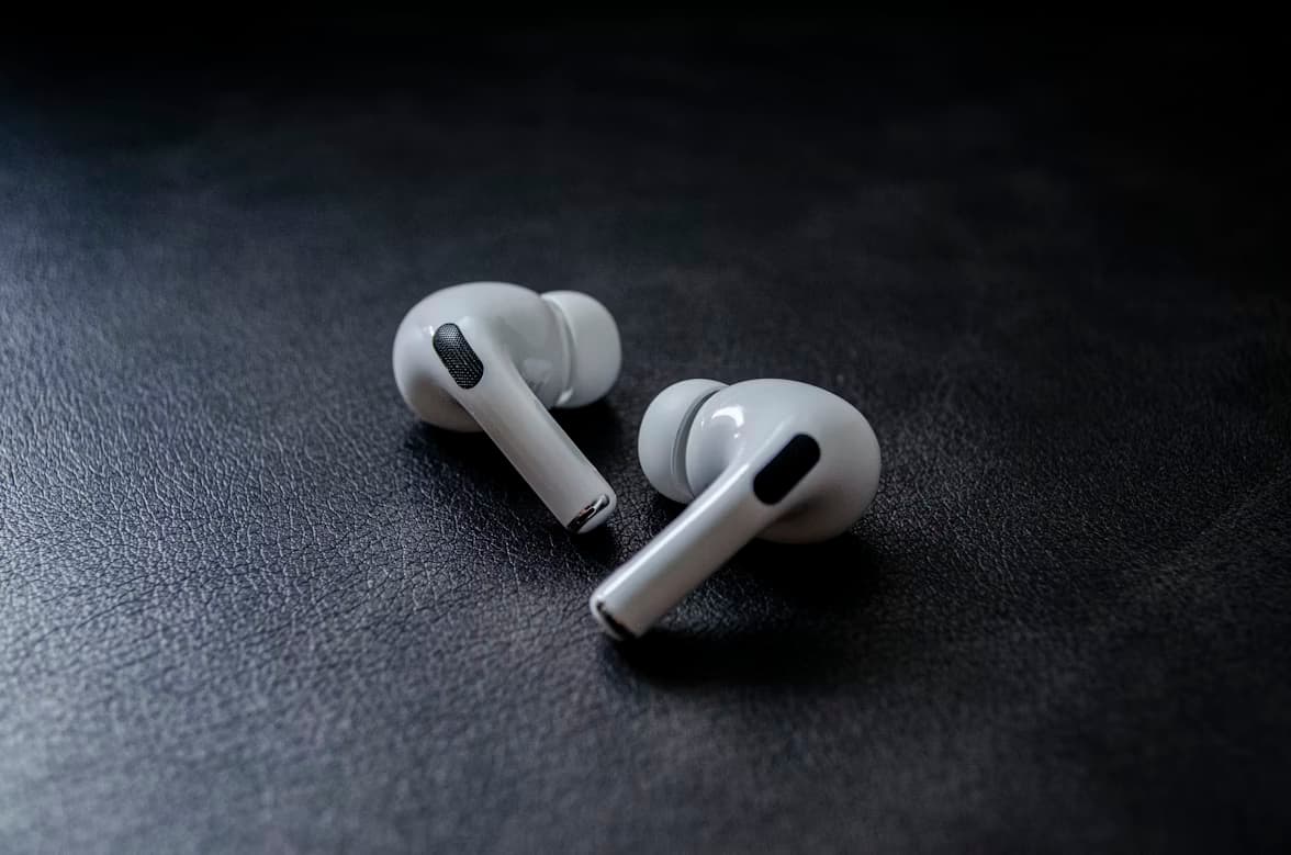 Used AirPods – Wireless Earbuds in Good Condition
